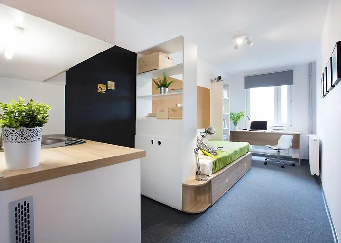 Chillout Dorm By Bookinghost Apart Otel Poznan